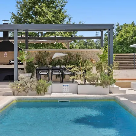 Villa Luxury Aurelia - By Istrabook *