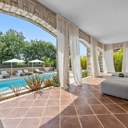 Villa Luxury Aurelia - By Istrabook