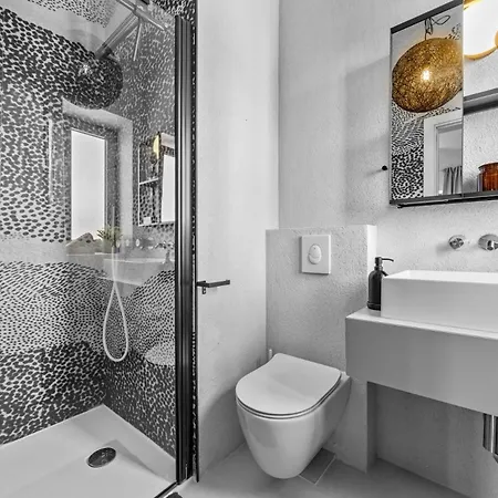 Luxury Aurelia - By Istrabook Villa